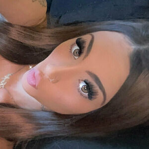 kaylinwrenn's nudes and profile