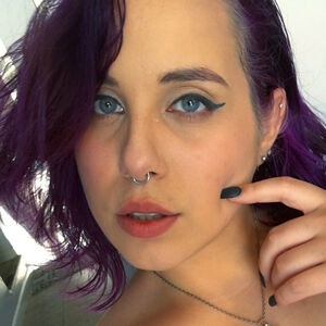 Kcosplayersiren's nudes and profile