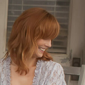 Kelly Reilly's nudes and profile