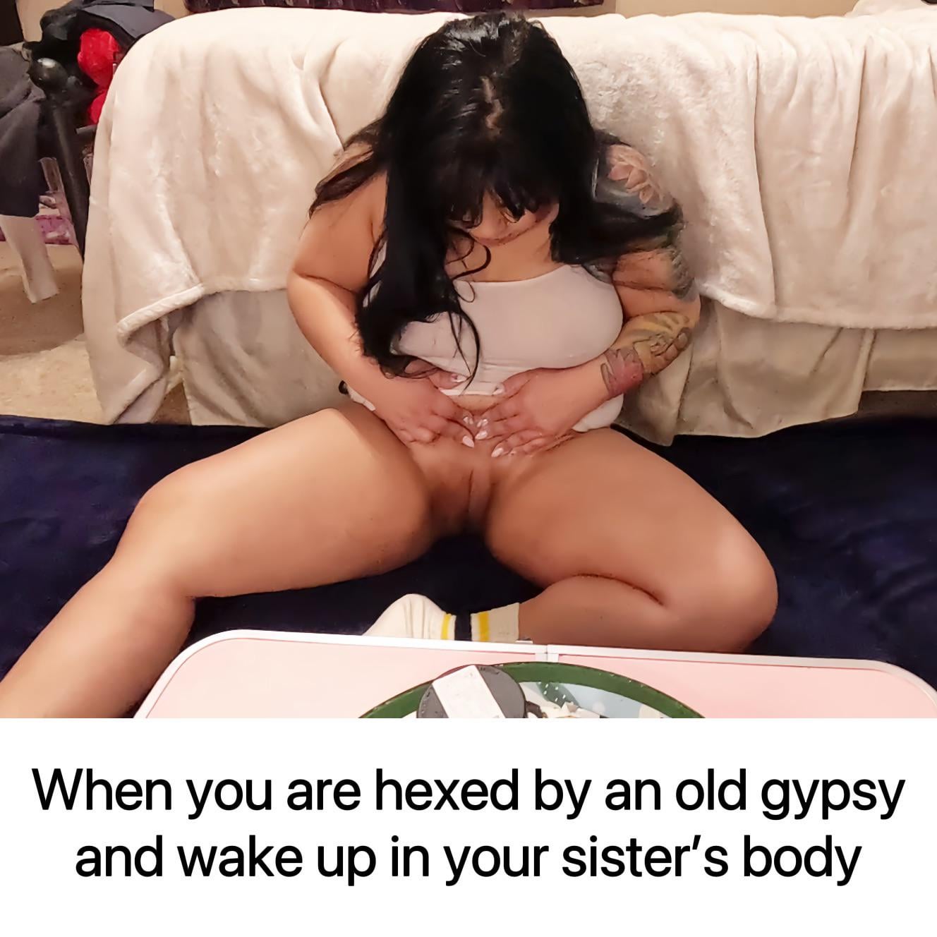 Kiki Filipinaxo's nudes and profile