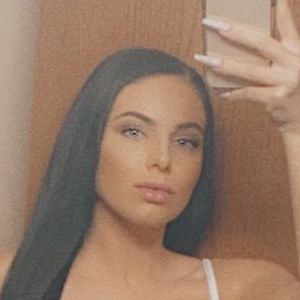 Kourtneyyoung__'s nudes and profile