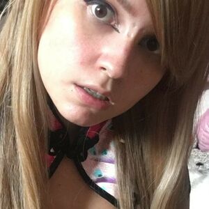 Krissipookie's nudes and profile