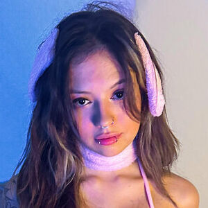 Kylah Fenix's nudes and profile