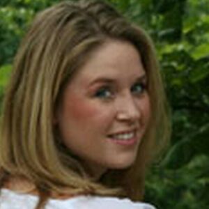 Lauren Luvsit's nudes and profile