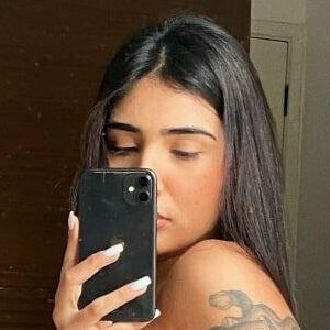 Leticia Cerote's nudes and profile
