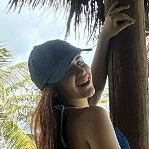 Leticia Pedro's nudes and profile