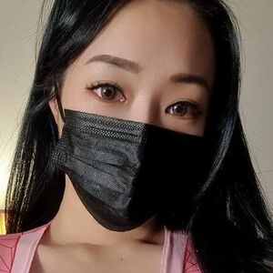 lineage282's nudes and profile