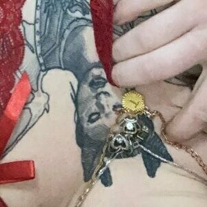littlesunshine331's nudes and profile