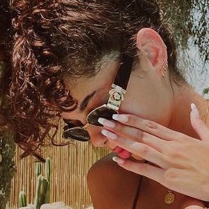 Liya Noga's nudes and profile