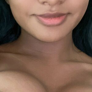 llalalinaa's nudes and profile