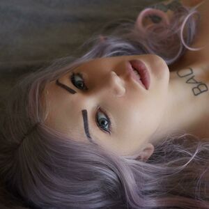 Luuly's nudes and profile