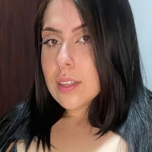 Mandy Amorim's nudes and profile