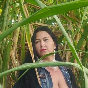 Marlene Soares's nudes and profile