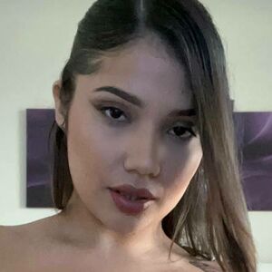 Mexi.cuban's nudes and profile