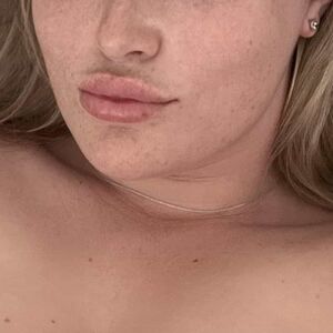 missbellaboo_x's nudes and profile