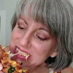 missmorina's nudes and profile