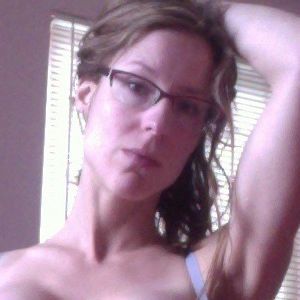 MissPuffinsCookShop's nudes and profile