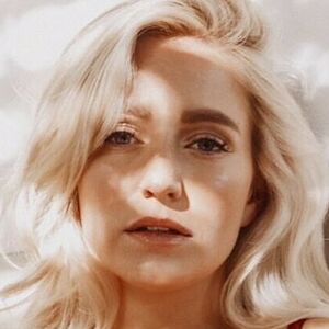 Mumma Mic's ASMR's nudes and profile