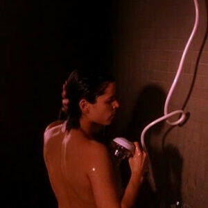 Neve Campbell's nudes and profile