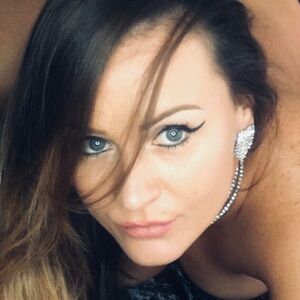 nicenaughtynadiafree's nudes and profile