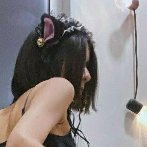 nicoleebe's nudes and profile