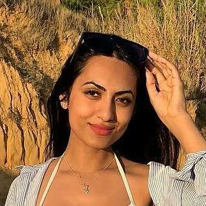 nikkirai_'s nudes and profile
