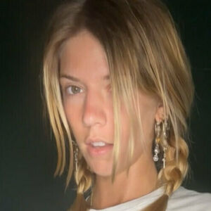Olivia Hansley's nudes and profile