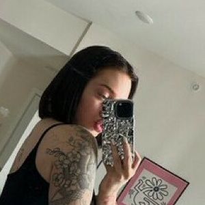 Poundcakenat's nudes and profile