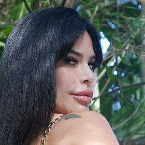 Priscillaxcx's nudes and profile