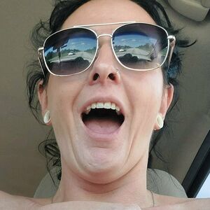 reneequinnxxx's nudes and profile