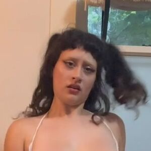 Rocki Stanley's nudes and profile