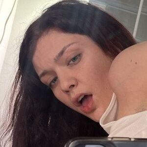 Ruby_Baaaby's nudes and profile