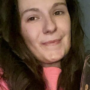 sassyvanah's nudes and profile