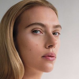 Scarlett Johansson's nudes and profile