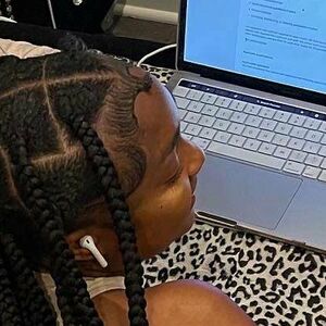 sexyspiritualist's nudes and profile