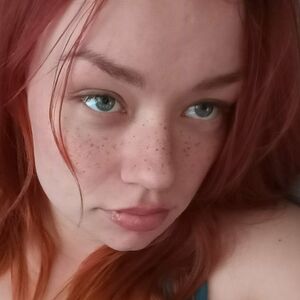 shortlittlebaby's nudes and profile