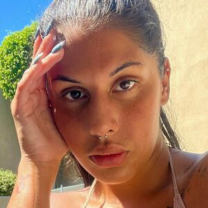 sofiagia's nudes and profile