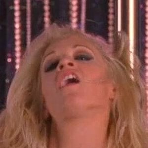 Sophie Monk's nudes and profile