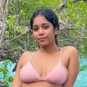 Sri Lankan's nudes and profile