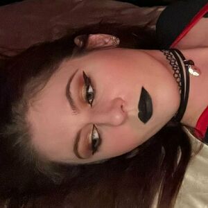 staceyiseccentric's nudes and profile