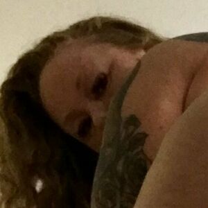 strawberryvixxxen's nudes and profile