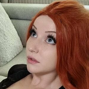 Sweetpiesswe's nudes and profile