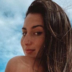 Talia Pissiali's nudes and profile