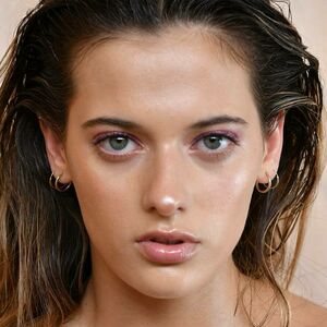 Taya Brooks's nudes and profile