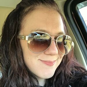 thebellarose's nudes and profile