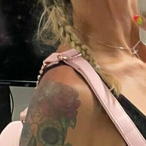 themandyfoxxx's nudes and profile