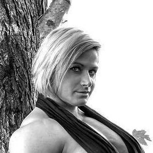 Theresa Ivancik's nudes and profile