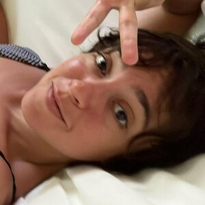 Valentina Bandeira's nudes and profile