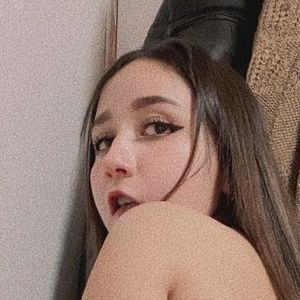 valeriaaa_belen's nudes and profile