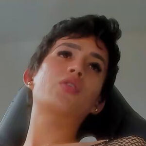 Veruzca_bigcock